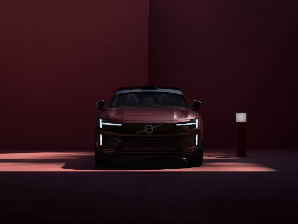 Volvo ES90 (V551) 2025: Обзор электрического лифтбека
