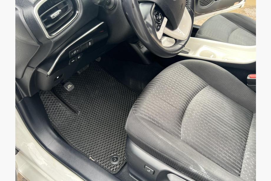 Toyota Prius 2015-2022 гг. Коврики EVA (LB, Черный) Image