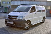 Toyota HiAce Кенгурятник WT003 Черный Нержавейка фото 3