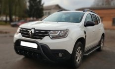 Dacia Duster 2018-2024 гг. Кенгурятник с надписью WT004 Черный (нержавейка) фото 1