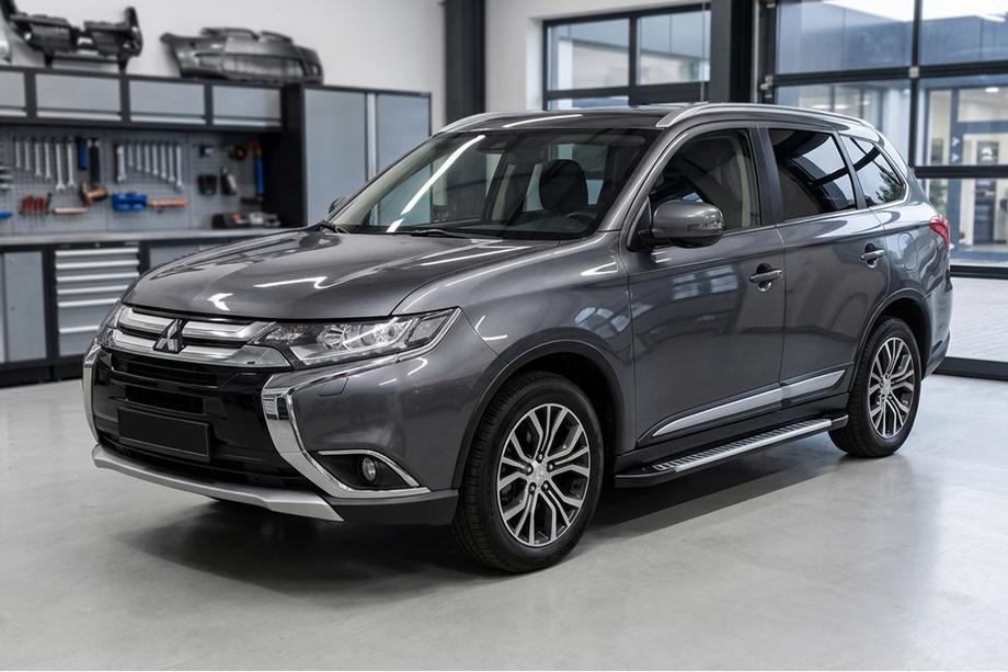 Mitsubishi Outlander 2012-2021 гг. Боковые Подножки Line (2 шт., Алюминий) Image
