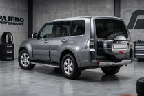 Mitsubishi Pajero Wagon IV 2006-2021 гг. Боковые Подножки Maydos V1 (2 шт., Алюминий и Нержавейка) фото 1