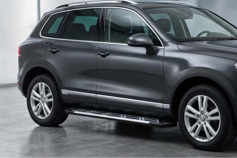 Porsche Cayenne 2003–2010 гг. Боковые Подножки Sunrise (2 шт., Алюминий) Image