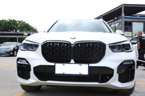 BMW X5 G05 2019–2026 гг. Ноздри Diamond Black (2018-2022, Черный Глянец) фото 1