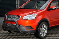SsangYong Korando 2010-2019 гг. Кенгурятник WT005 Black (нерж.) фото 1