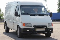 Ford Transit 1991-2000 гг. Кенгурятник WT006 Black (нерж) фото 1