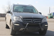 Mercedes ML W164 2005-2011 гг. Передняя защита WT006 Black (нерж) фото 2