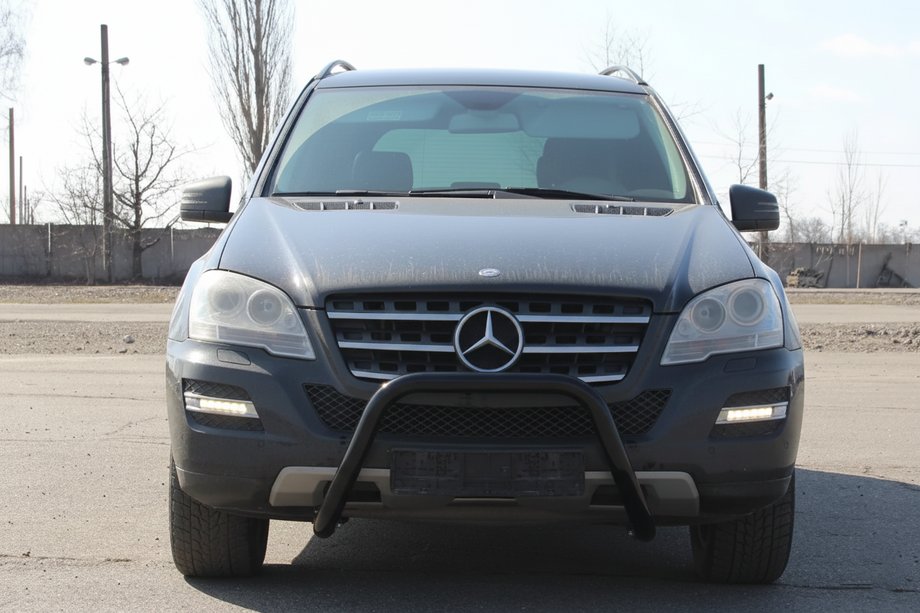 Mercedes ML W164 2005-2011 гг. Передняя защита WT006 Black (нерж) Image