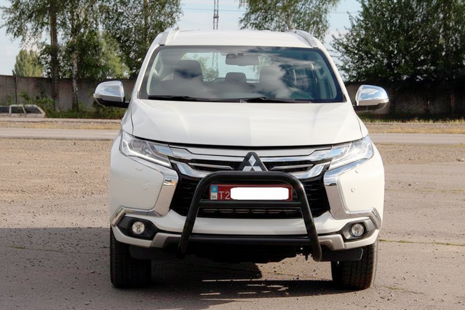 Mitsubishi Pajero Sport 2015- гг. Кенгурятник WT022 Black (нерж) Фото 1