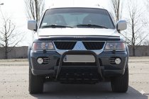 Mitsubishi Pajero Sport 1996-2007 гг. Кенгурятник QT006 Black (нерж) фото 1