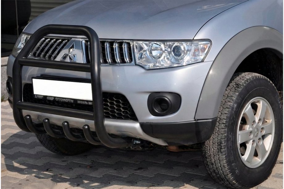 Mitsubishi L200 2006-2015 гг. Кенгурятник QT007 Black (нерж.) Image