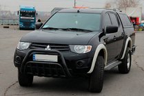 Mitsubishi L200 2006-2015 гг. Кенгурятник Black (нерж.) фото 3