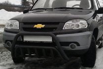 Chevrolet Niva 1998-2020 гг. Кенгурятник WT002 Black (нерж) фото 1