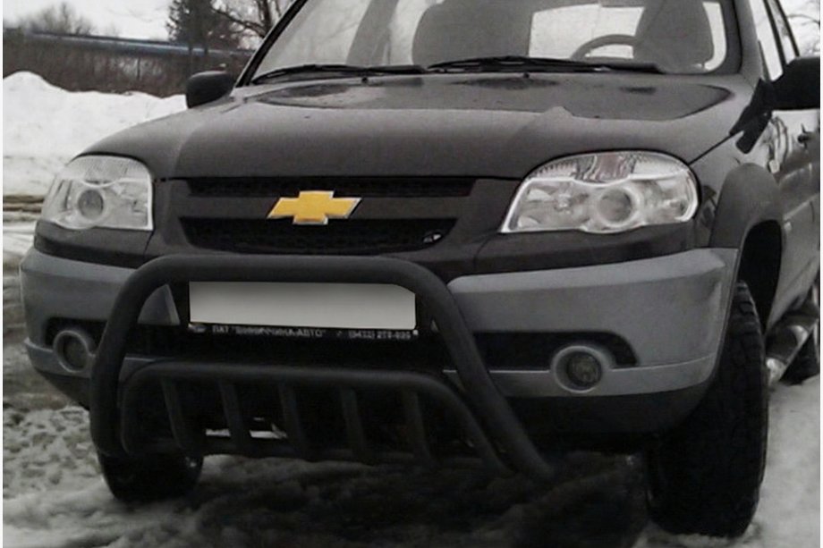 Chevrolet Niva 1998-2020 гг. Кенгурятник WT002 Black (нерж) Image