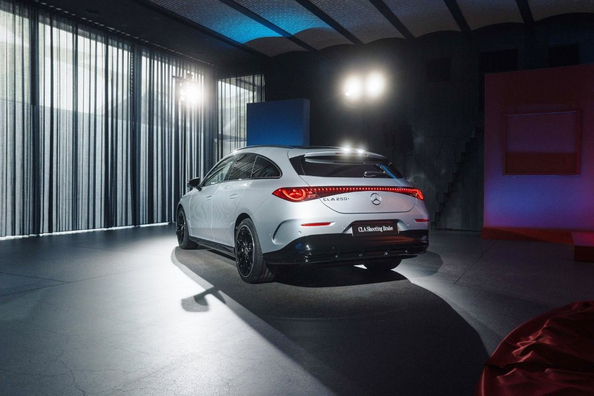 Обзор Mercedes-Benz CLA Shooting Brake 2026: Электрический универсал в стиле купе фото 4