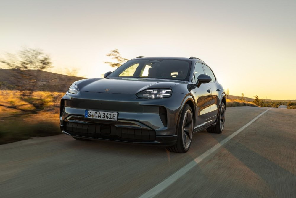 Обзор Porsche Cayenne Electric 2026: Сверхдинамичный электрический кроссовер