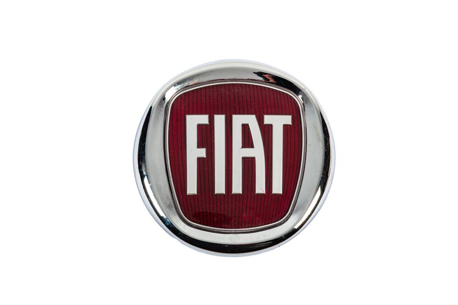 Fiat Эмблема (Красная, с Креплением) 120 мм Image