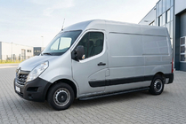 Renault Master 2011-2023 гг. Боковые пороги Bosphorus Black (2 шт., алюминий) фото 1