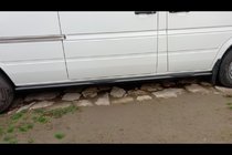 Volkswagen LT 1995-2006 гг. Боковые трубы Black (2 шт., нержавейка) фото 3
