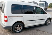 Volkswagen Caddy 2010-2015 гг. Боковые Трубы BB001 Черные (2 шт., Нержавейка) фото 2