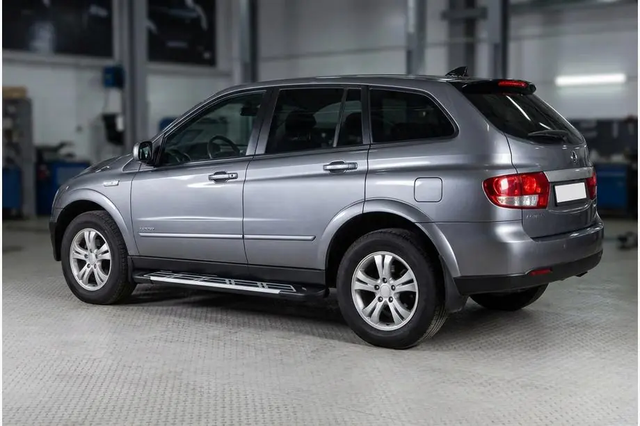 SsangYong Action 2005-2018 гг. Боковые Подножки Sunrise (2 шт., Алюминий) Image