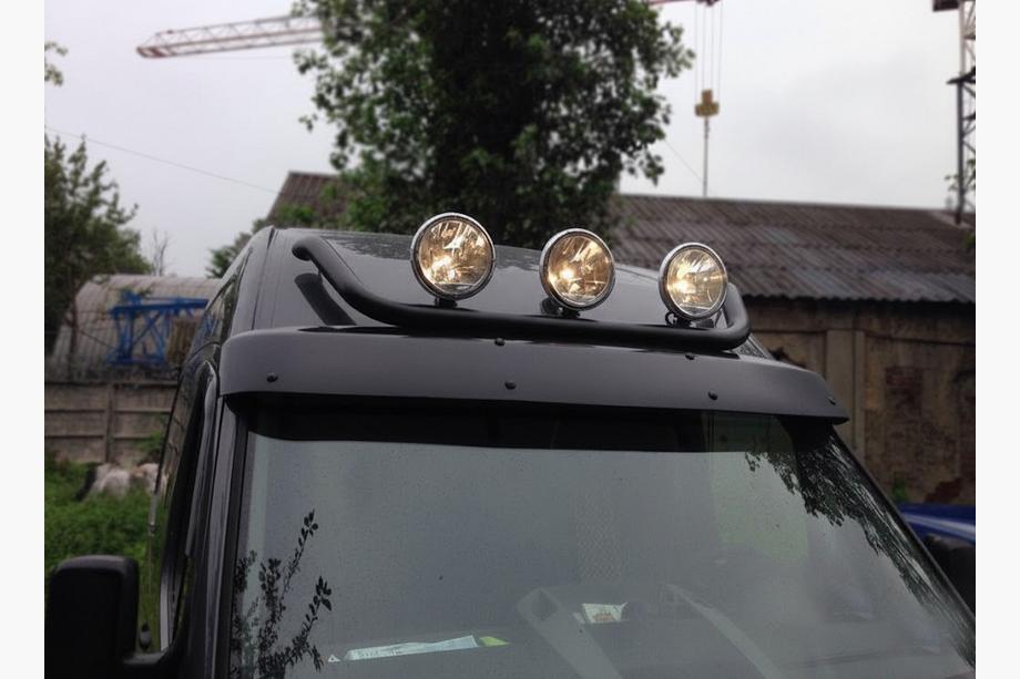 Volkswagen Crafter 2016- гг. Передняя дуга Black (нерж. сталь) Image