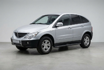SsangYong Action 2005-2018 гг. Боковые пороги Bosphorus Black (2 шт., алюминий) фото 1