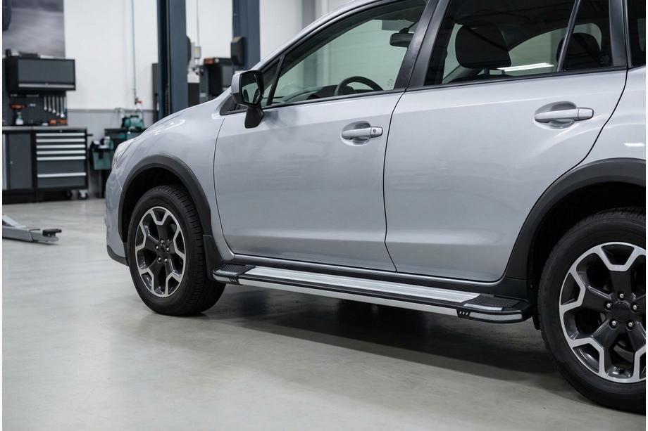 Subaru XV 2011-2017 гг. Боковые Подножки Rainbow (2 шт., Алюминий) Image