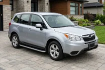 Subaru Forester 2013-2018 гг. Боковые Подножки Tayga Grey (2 шт., Алюминий) фото 1