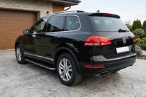 Volkswagen Touareg 2010-2018 гг. Боковые Подножки Maydos V1 (2 шт., Алюминий и Нержавейка) фото 1
