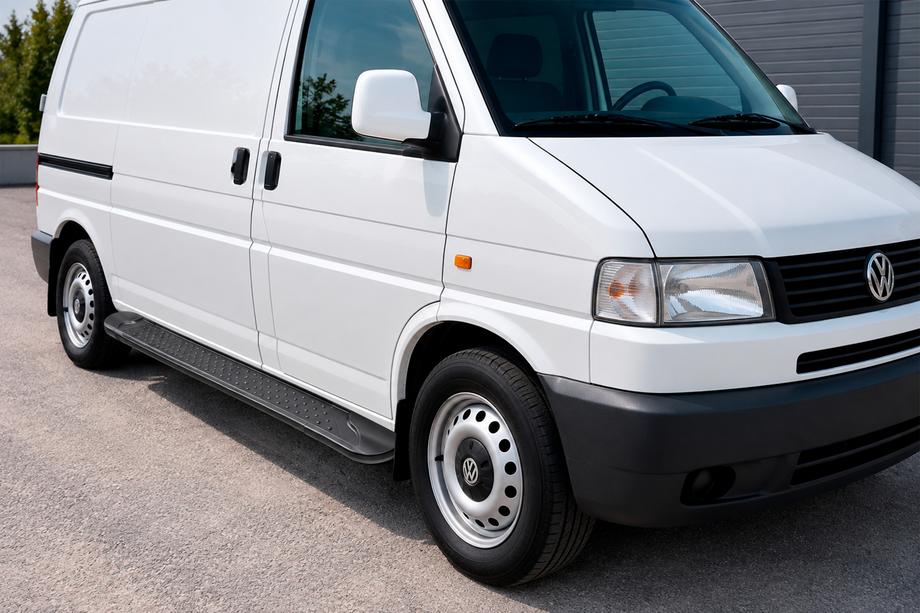 Volkswagen T4 Transporter 1990-2003 гг. Боковые Подножки Allmond Black (2 шт., Алюминий) Image