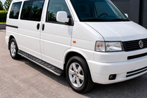 Volkswagen T4 Caravelle/Multivan 1990–2003 гг. Боковые Подножки Maydos V1 (2 шт., Алюминий и Нержавейка) фото 1