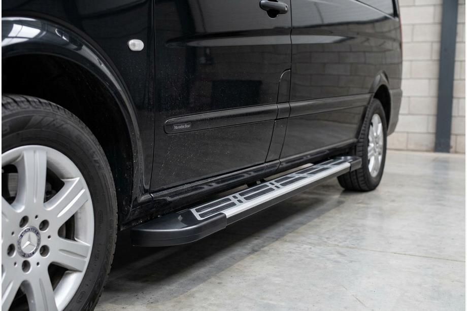 Mercedes Vito/V-class W447 2014- гг. Боковые Подножки Sunrise (2 шт., Алюминий) Короткая и Средняя Image