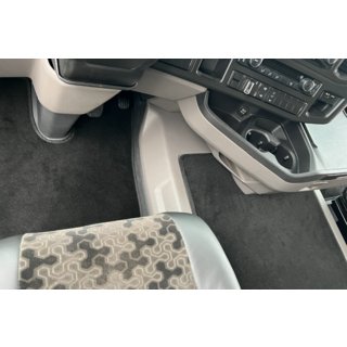 Текстильные коврики Premium (Черный) Volvo FH 2012– гг. фото 3