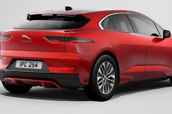 Обзор Jaguar I-Pace: стильный электрический кроссовер с динамикой спорткара фото 4