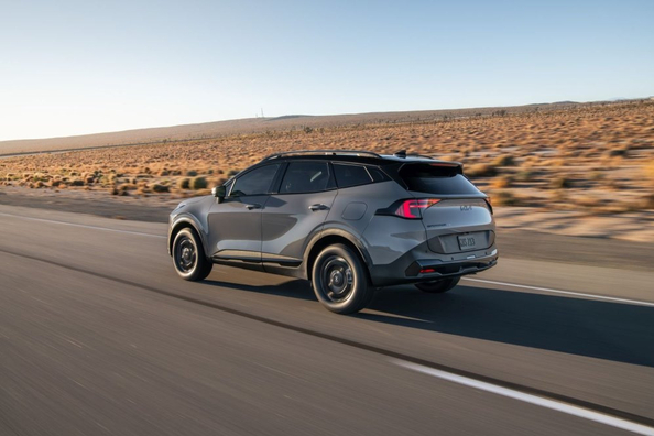Обзор Kia Sportage Plug-in Hybrid 2026: мощный и экономичный кроссовер фото 4