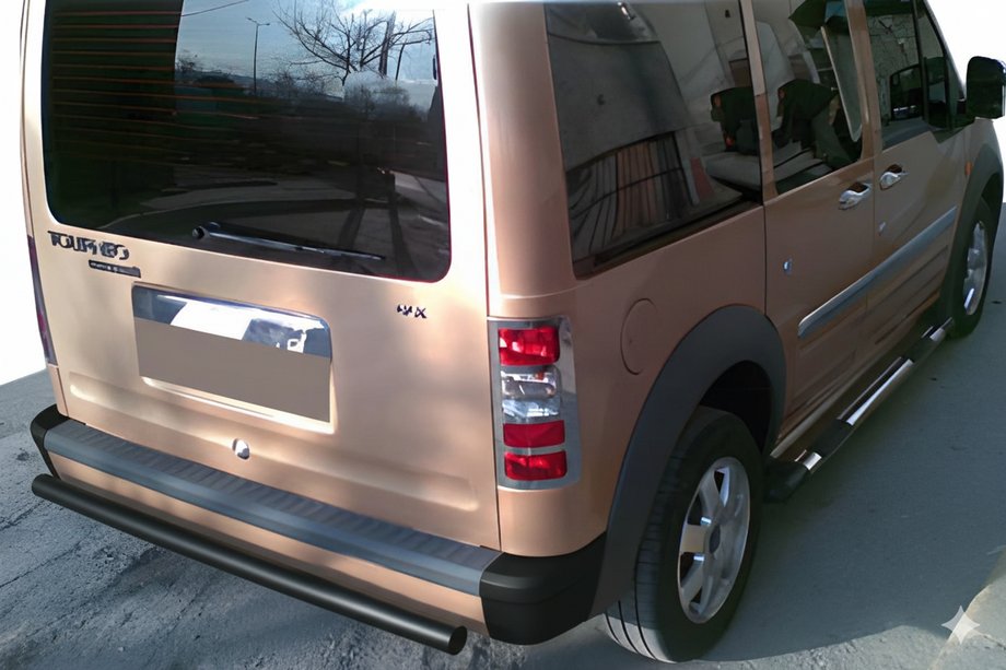 Ford Connect 2002–2006 гг. Задняя дуга AK-002 Черная (нерж.) Image