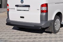 Volkswagen T5 Multivan 2003–2010 гг. Задняя дуга AK002 Черная (нерж. сталь) фото 1