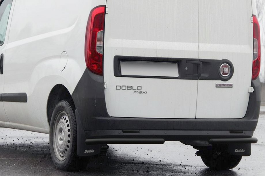 Fiat Doblo II 2010-2022 гг. Задние угловые дуги AK003 Черный (нерж. сталь) Фото 1