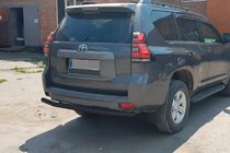 Toyota Land Cruiser Prado 150 2009-2023 гг. Задняя дуга AK002 Черная (нерж. сталь) фото 4