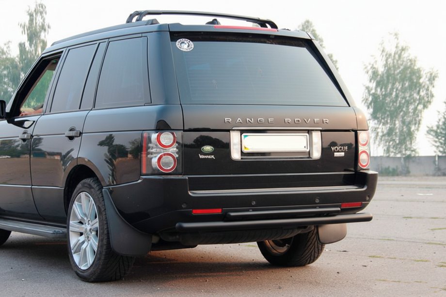 Range Rover III L322 2002-2012 гг. Задняя двойная дуга AK002 Черная (нержавеющая сталь) Image