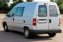 Citroen Jumpy 1996-2007 гг. Задние двойные уголки AK003 Double Black (нерж) фото 4