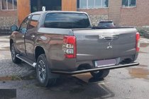 Mitsubishi L200 2015-2024 гг. Задняя защита AK005 Черный (нерж. сталь) фото 2