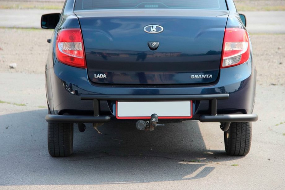Lada Granta 2011- гг. Задняя дуга AK003-2 Черная Image
