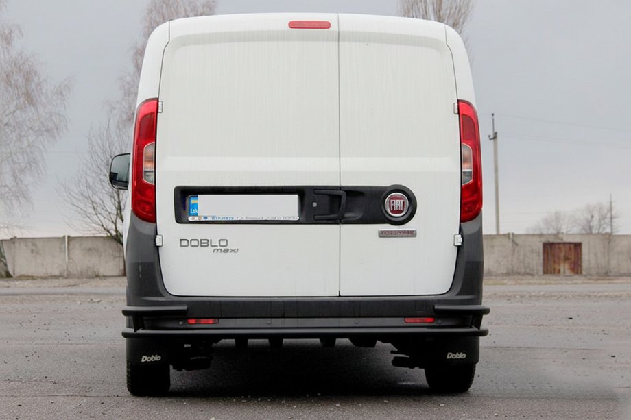 Opel Combo 2012-2018 гг. Задняя дуга AK005/2-Двойная Black (нерж.) Image
