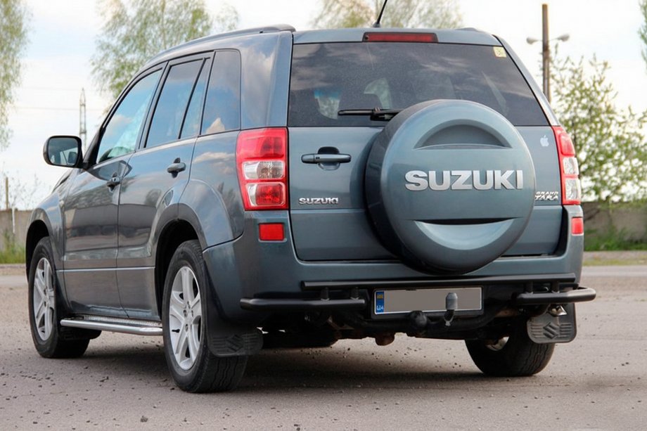 Suzuki Grand Vitara 2005-2017 гг. Задняя защита AK005-3 Черный (нерж. сталь) Image