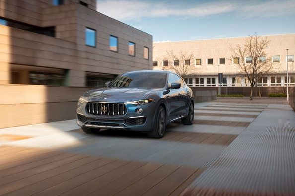 Обзор Maserati Levante Mild Hybrid: Гибридная версия кроссовера