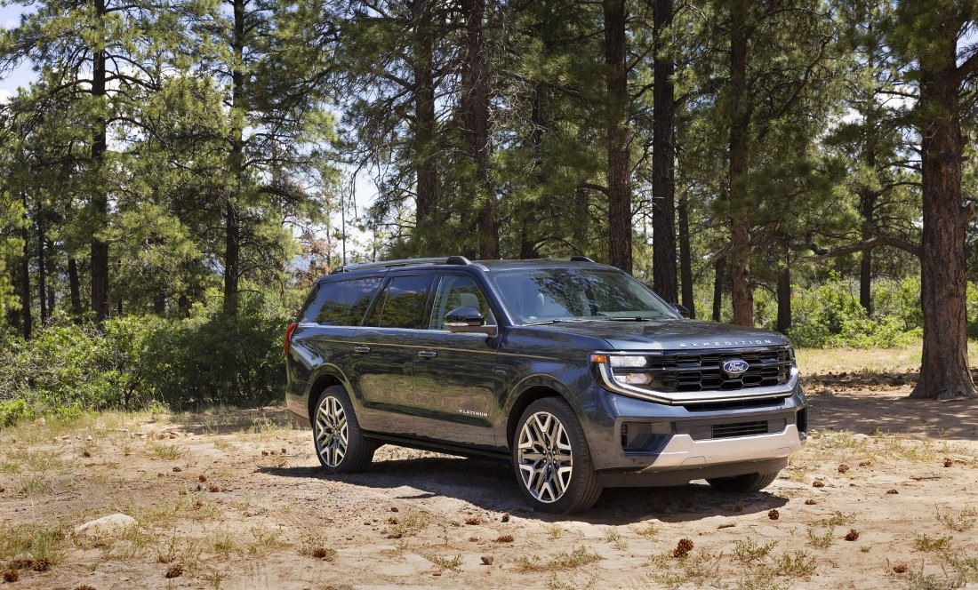 Обзор Ford Expedition MAX: полноразмерный внедорожник для семьи и дальних поездок