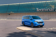 Обзор Volkswagen Caravelle T7 (2025): практичный минивэн бизнес-класса фото 1