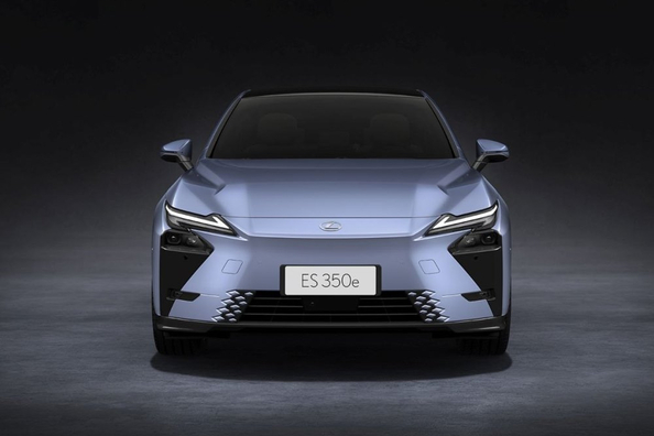 Lexus ES BEV: полностью электрический премиальный седан 2026 года